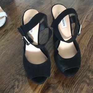 Black Steve Madden platform heels